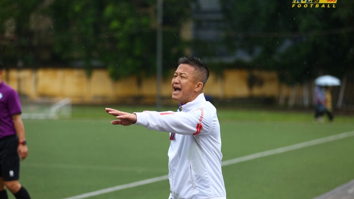 HLV Ngô Mạnh Cường: Tiếng còi VLeague đến người truyền lửa ở NUC 2025