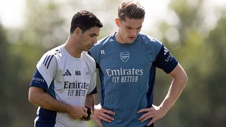 Tiền đạo 70 triệu đô la Gyokeres của Arsenal cần phải... giảm cân