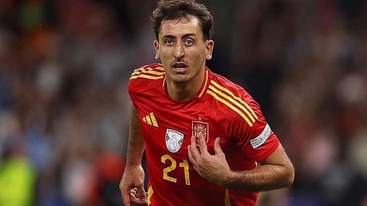 Kỷ lục đáng kinh ngạc của Oyarzabal mà không ai đạt được trong 105 năm của Tây Ban Nha