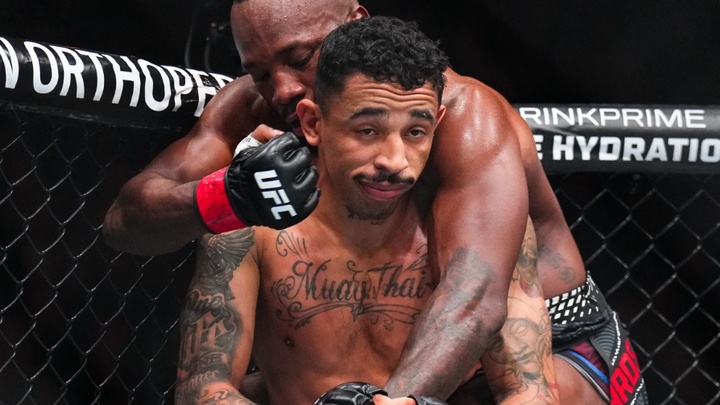 Carlos Prates đòi tranh đai sau UFC 322, sẵn sàng "dọn" cả Michael Morales