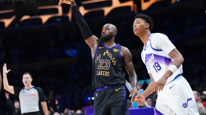 Kỷ lục vô tiền khoáng hậu: LeBron James khởi đầu mùa giải NBA thứ 23 ở tuổi 40