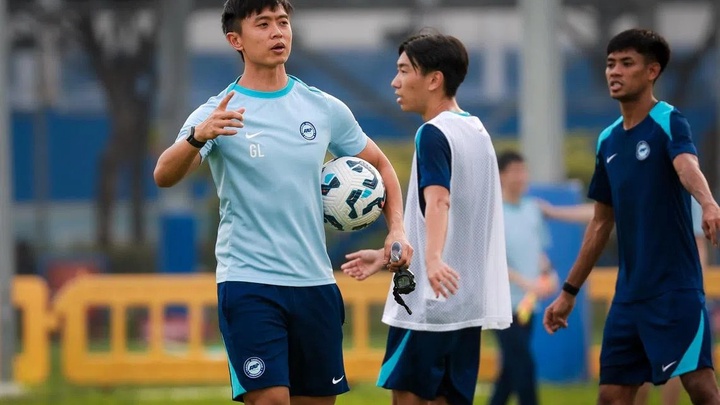 HLV 35 tuổi ít người biết đến và kỳ tích khiến bóng đá Đông Nam Á ngưỡng mộ