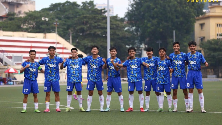 ĐH Huế thể hiện sức mạnh, ĐH Bách khoa Hà Nội kịch tính vào tứ kết