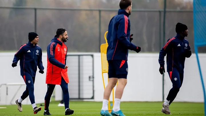 Hé lộ HLV Ruben Amorim áp dụng lịch tập "khắc nghiệt" ở Man Utd