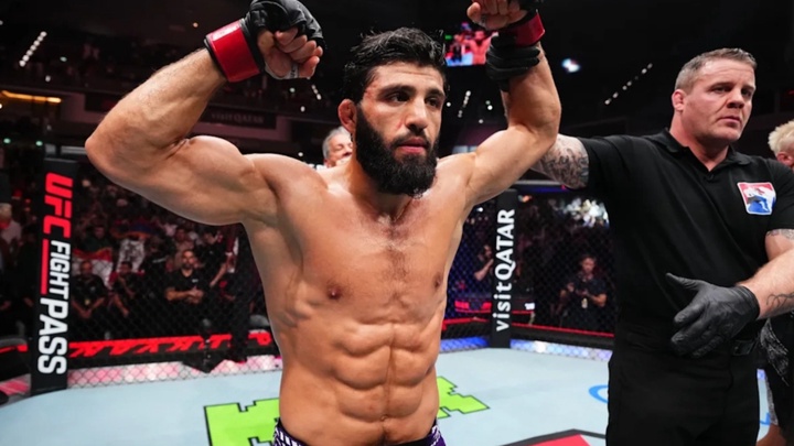 Arman Tsarukyan: Cái tên duy nhất để đối đầu Ilia Topuria tại UFC