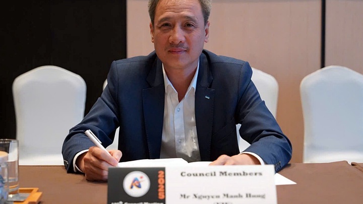 "Hướng đến tổ chức giải điền kinh khu vực và châu lục ở Việt Nam trong 4 năm tới"!