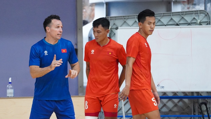 Thi đấu với mật độ 1 ngày/trận tại SEA Games 33, HLV futsal Việt Nam nói gì?