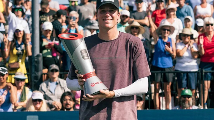 Bellamy đánh bại H. Johnson sau ba game, giành danh hiệu Pickleball PPA đầu tiên