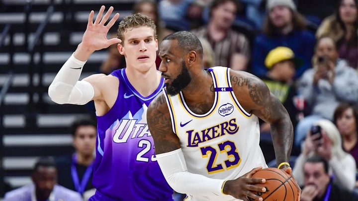 Luka Doncic tỏa sáng, Los Angeles Lakers thoát thua hú vía trước Utah Jazz