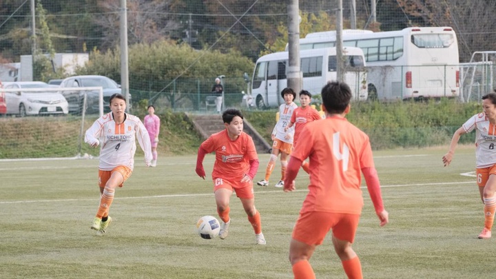 Tuyển nữ Việt Nam thắng đậm đội bóng đại học Nhật Bản