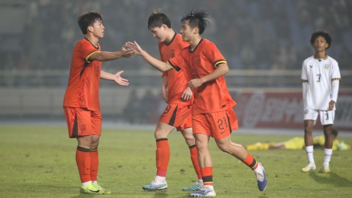 U17 Trung Quốc vùi dập Timor Leste 14-0, tạo ưu thế lớn tại vòng loại U17 châu Á 2026