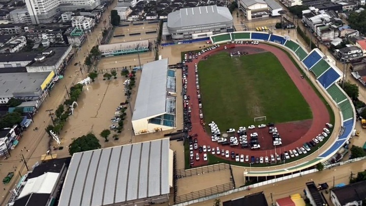 Thái Lan xem xét đổi địa điểm thi đấu U22 Việt Nam ở SEA Games 33 do lũ lụt tại Songkhla