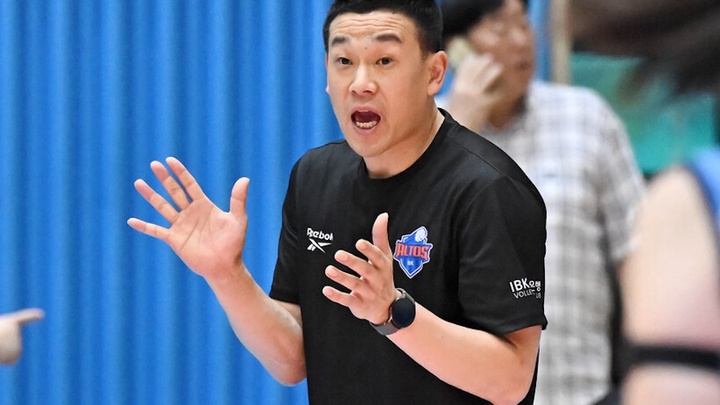 Yeo Oh-hyun nhận trách nhiệm tạm quyền, quyết chấm dứt chuỗi thua của IBK