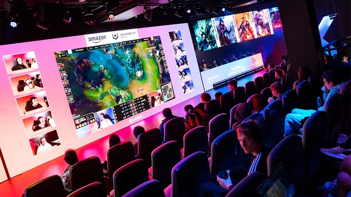 Đào tạo eSports chuyên nghiệp: Không chỉ là chơi game