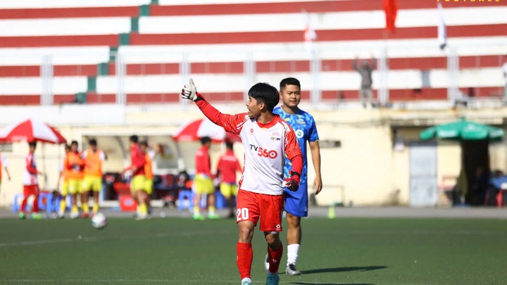 HLV Trịnh Xuân Hồng tiết lộ bí quyết giúp ĐH Huế giành vé vào chung kết NUC bóng đá 2025 - Cúp TV360