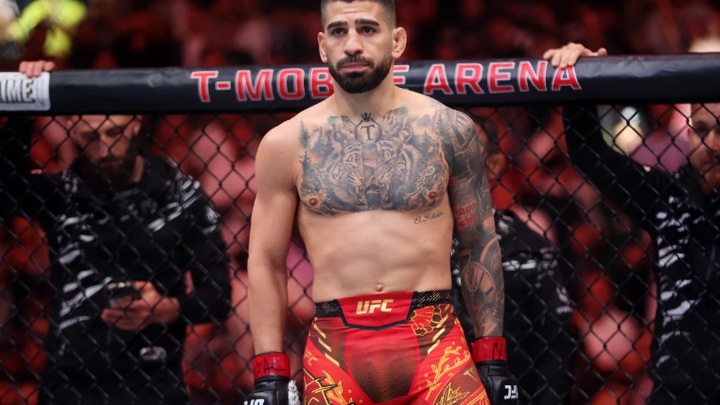 Ilia Topuria sẽ vắng mặt tới tháng 3/2026: Fan ngán ngẩm vì đấu quá ít