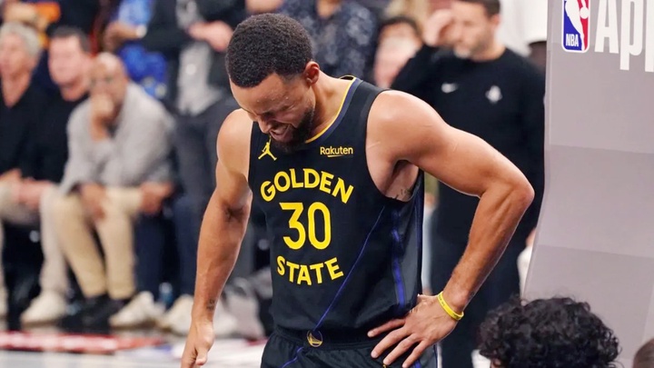 Tranh cãi nổ ra sau chấn thương của Curry: Lỗi tại Steve Kerr, trọng tài hay lối chơi rắn của Rockets?