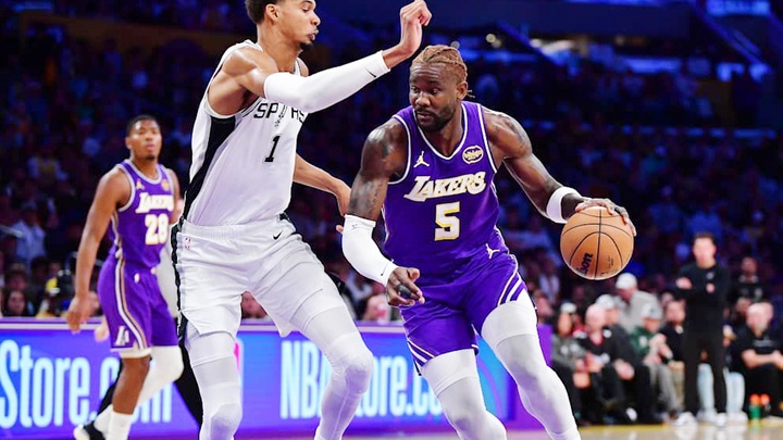 Deandre Ayton kể lại khoảnh khắc chấn thương kinh hoàng: "Tôi tưởng đầu gối mình đã gãy"