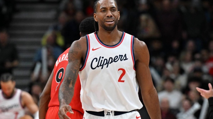 LA Clippers khủng hoảng với 15 thất bại: Kawhi Leonard vẫn tin mùa giải chưa kết thúc