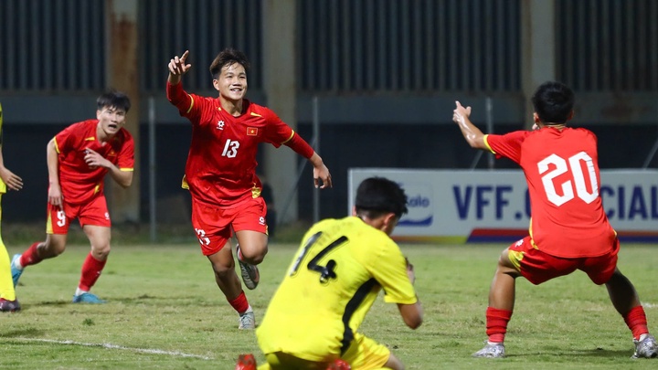 Việt Nam và Trung Quốc hay nhất vòng loại U17 châu Á 2026