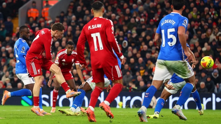 Bảng xếp hạng Ngoại hạng Anh sau khi Liverpool bị cầm chân, Chelsea thua đau