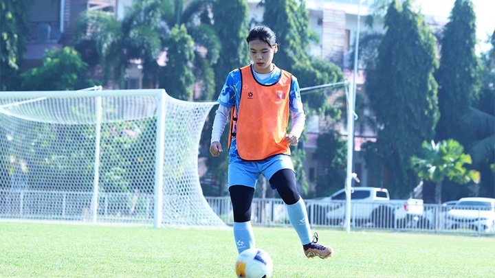 Lần đầu dự SEA Games, Kim Yên thể hiện hiện quyết tâm cùng ĐT bóng đá nữ Việt Nam