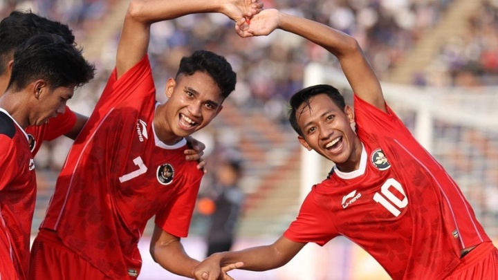 Đương kim vô địch SEA Games U22 Indonesia nhận tin sốc "ngôi sao châu Âu" chấn thương
