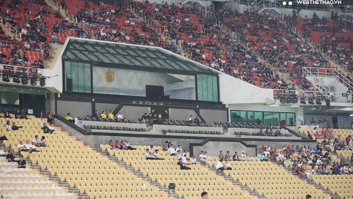 Cực sốc với số lượng khán giả đến sân xem U22 Thái Lan ở SEA Games 33