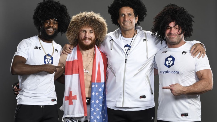 Đồng đội dự đoán Merab Dvalishvili sẽ “làm điều 4 năm chưa từng thấy” tại UFC 323