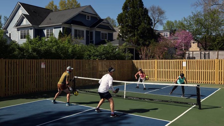 Thành phố đầu tiên trên thế giới ban hành lệnh cấm pickleball