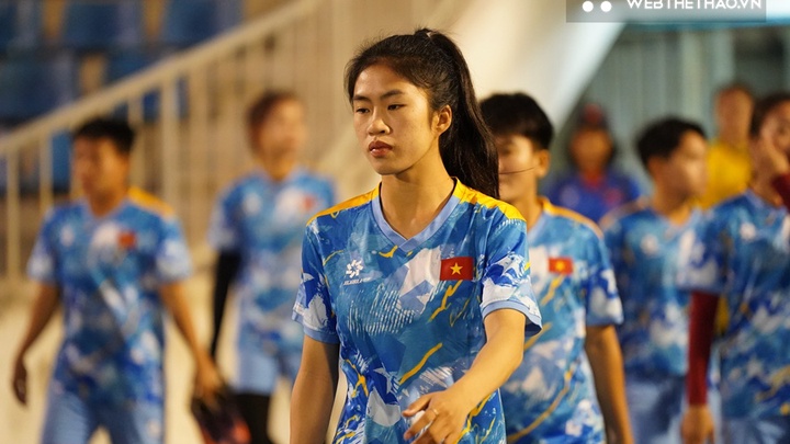 Đội hình ra sân nữ Việt Nam vs nữ Malaysia ngày 5/12