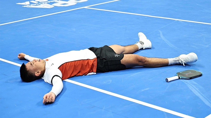 Lý Hoàng Nam đánh bại hạt giống số 1, tiến vào chung kết đơn nam Hangzhou Open 2025