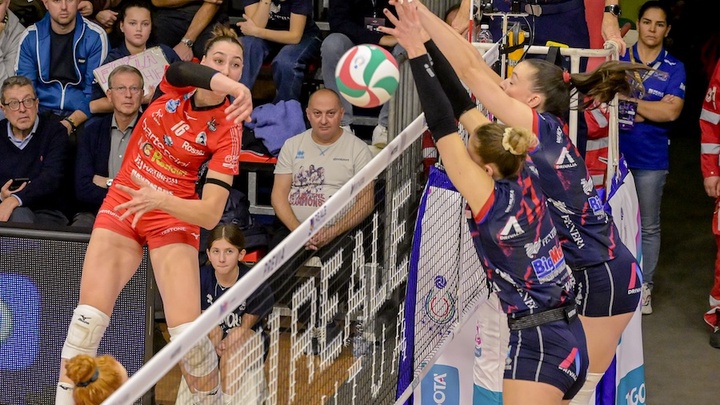 Xác định 8 đội vào tứ kết Coppa Italia nữ: Cuộc đua danh hiệu bước vào giai đoạn nóng