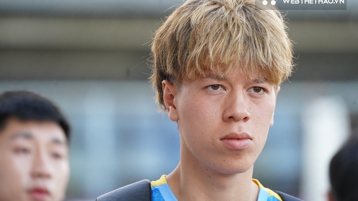 Profile thủ môn Viktor Le U22 Việt Nam