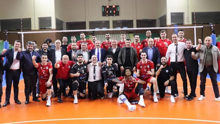 Akkus BLD — Nỗ lực trỗi dậy giữa khó khăn