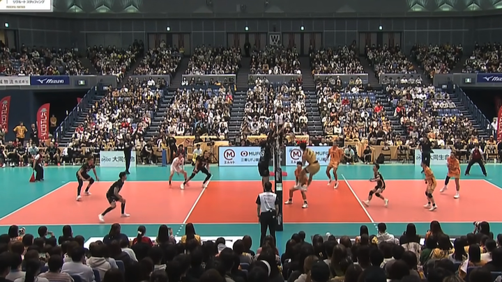 Sakai Blazers tạo địa chấn trước Suntory Sunbirds, chiếm ngôi đầu SV.League