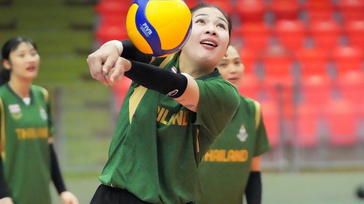 Bóng chuyền nữ Thái Lan dễ dàng huỷ diệt đối thủ ngày mở màn SEA Games 33