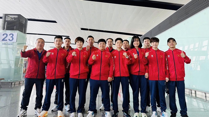 Đội tuyển bóng bàn Việt Nam chính thức đến Thái Lan, sẵn sàng cho SEA Games 33