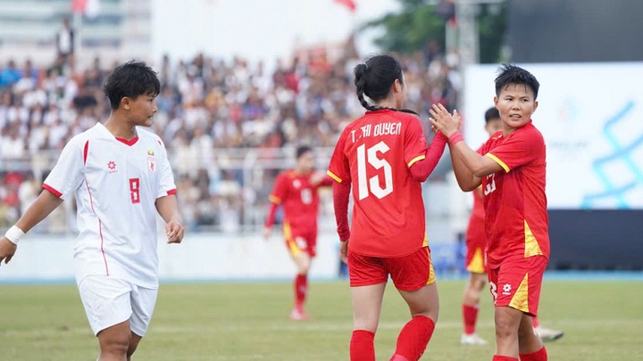 Nữ Việt Nam thắng thuyết phục Myanmar để lọt vào bán kết SEA Games 33