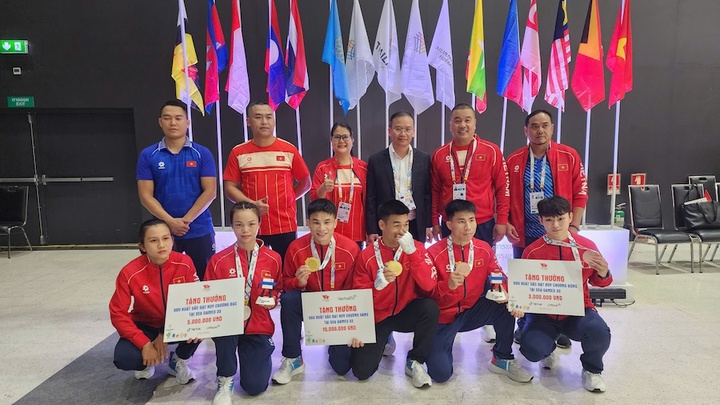 Ghi danh lịch sử tại SEA Games, MMA Việt Nam nhận mưa thưởng nóng
