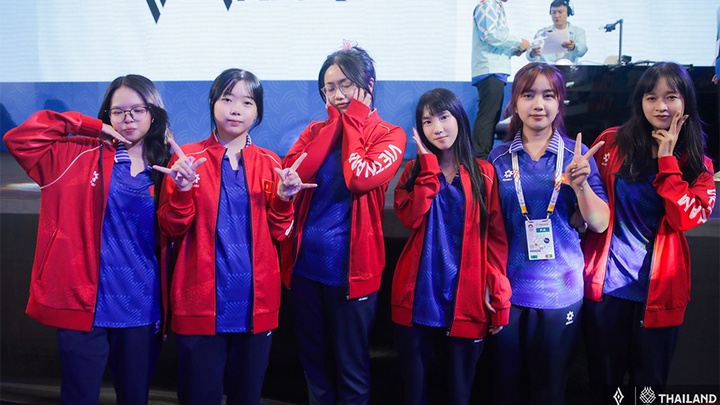 Lịch thi đấu Esports SEA Games 33 hôm nay 16/12: Các cô gái Việt Nam tranh HCV