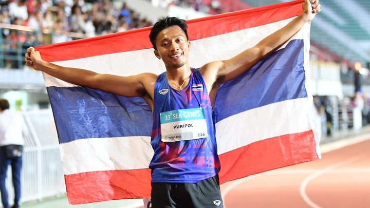 "Thần đồng" điền kinh Thái Lan Puripol Boonsorn lập kỷ lục mới sau khi giành 3 HCV SEA Games