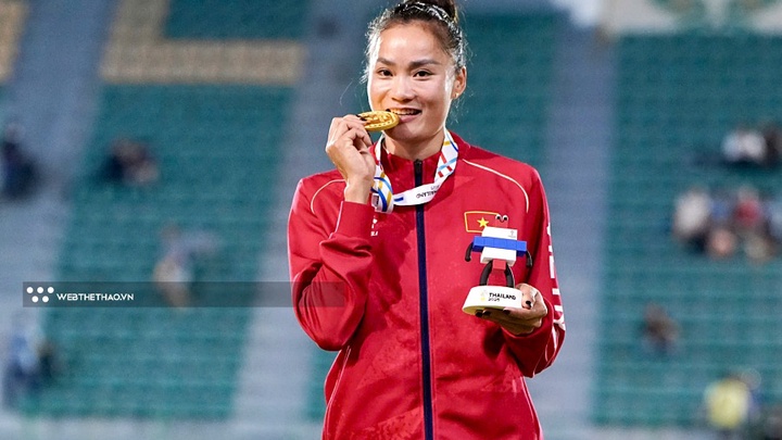 Vượt "chiếc rào định mệnh" Quách Thị Lan hoàn tất cú đúp HCV đỉnh cao