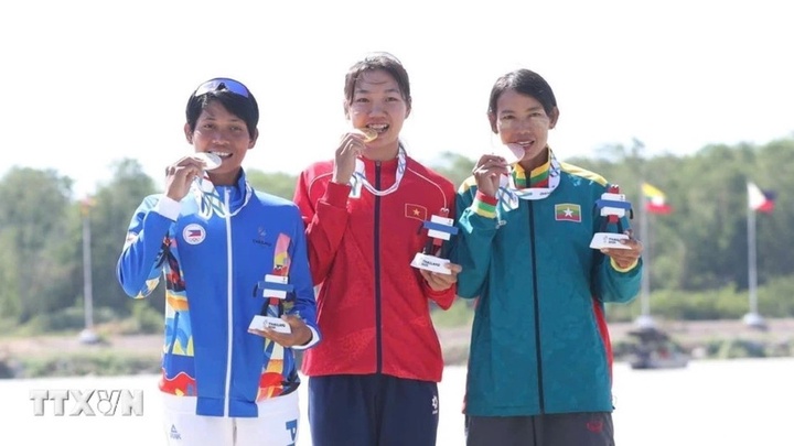 Hồ Thị Duy vượt qua áp lực tâm lý khởi đầu cho mưa vàng chèo thuyền của Việt Nam