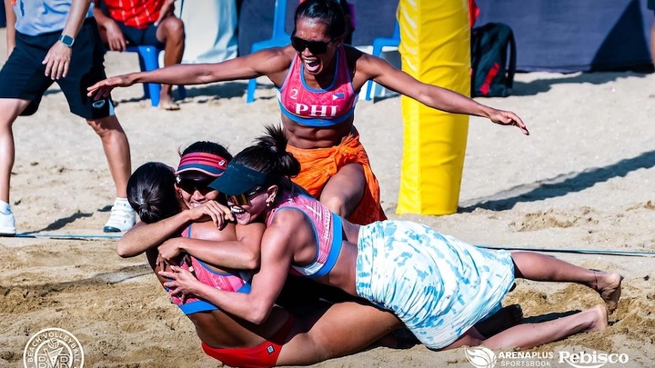 Chấm dứt sự thống trị 22 năm của bóng chuyền bãi biển nữ Thái Lan tại đấu trường SEA Games