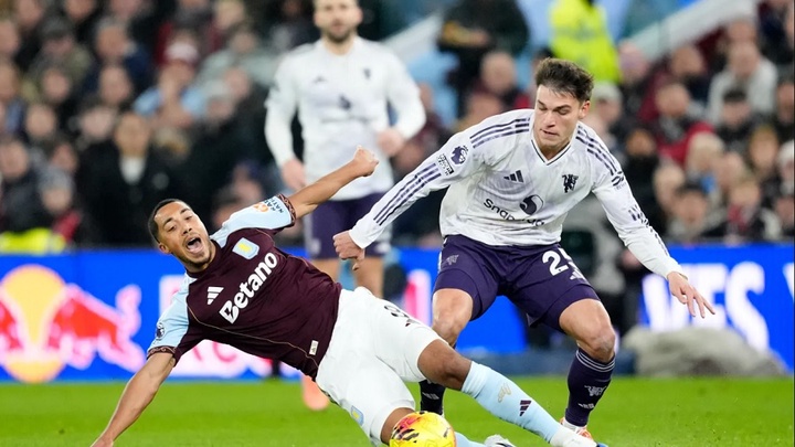 Ugarte được mệnh danh là "lời nguyền" của Man Utd với thống kê kinh hoàng