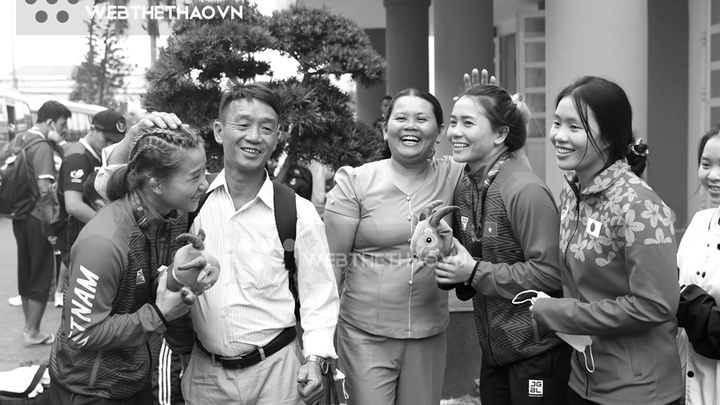 Ba chị em vật giành HCV SEA Games 33: “Bố đã xa chúng con thật rồi!”