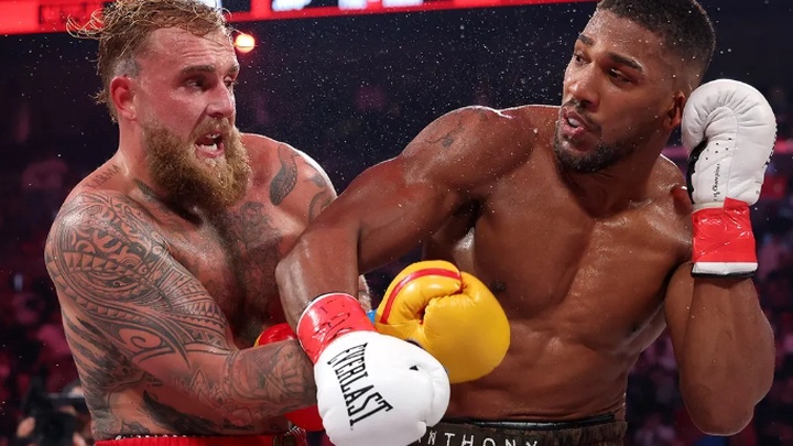 Jake Paul nên xem xét sự nghiệp boxing sau khi bị Anthony Joshua knockout