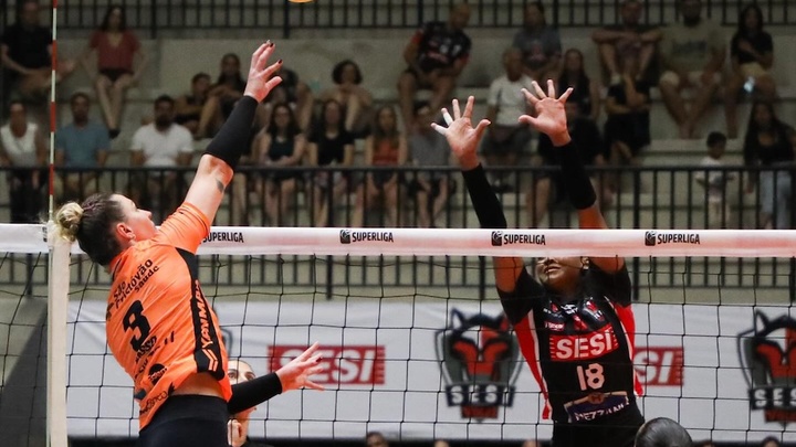 Osasco thắng cách biệt Sesi Bauru, Praia Clube kéo dài chuỗi thắng