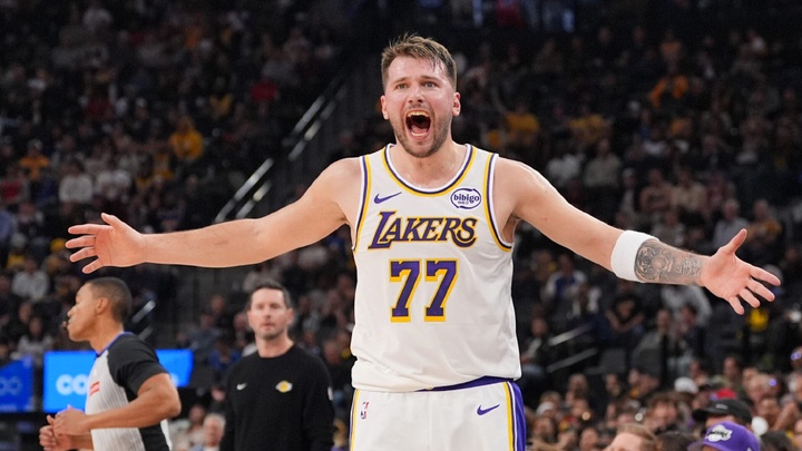 Khi nào Luka Doncic có thể ra sân cho Los Angeles Lakers ờ loạt trận Giáng Sinh NBA 2025?